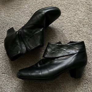Munro Ankle boot 9